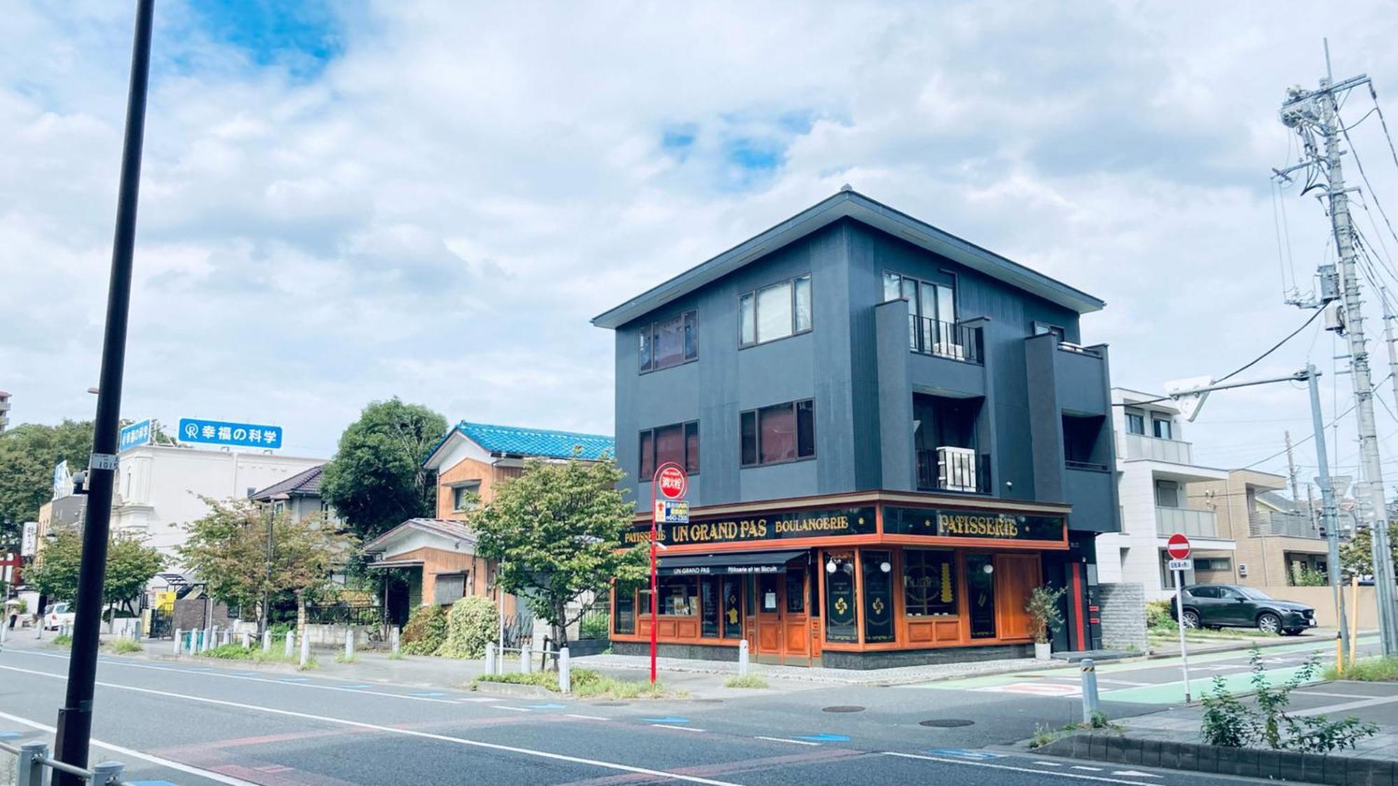 Toyoko Inn Saitama Shintoshin Exteriör bild