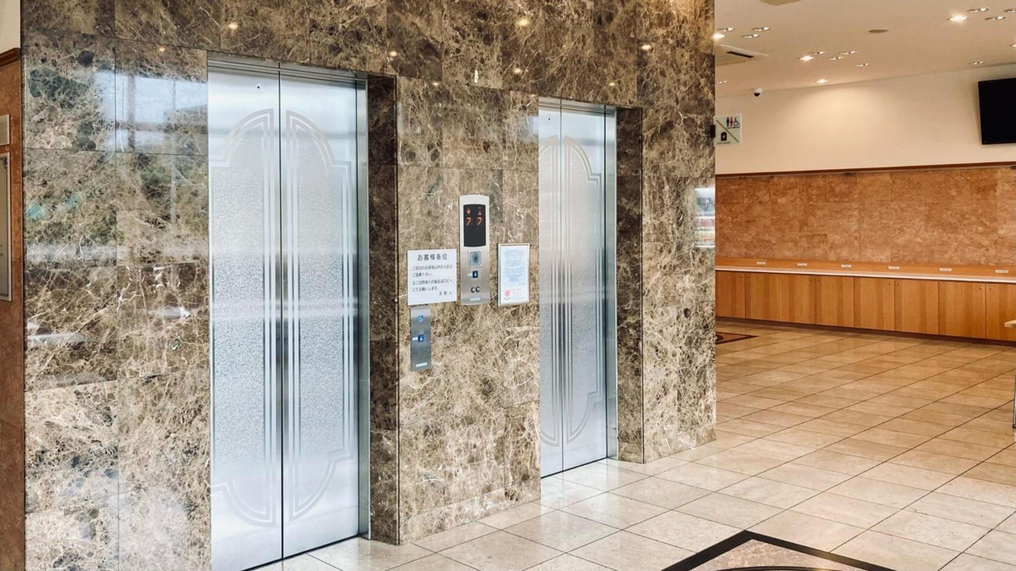 Toyoko Inn Saitama Shintoshin Exteriör bild