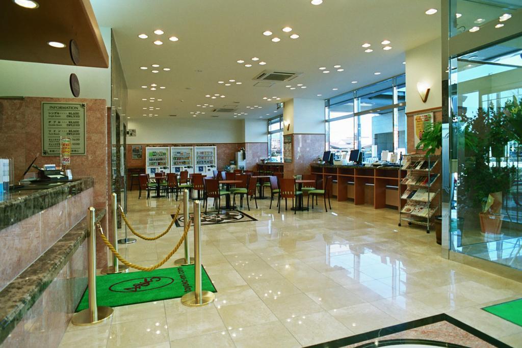 Toyoko Inn Saitama Shintoshin Exteriör bild